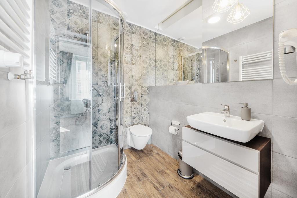 Six Suites, Old Town Гданьск Экстерьер фото