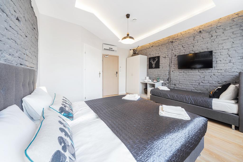 Six Suites, Old Town Гданьск Экстерьер фото