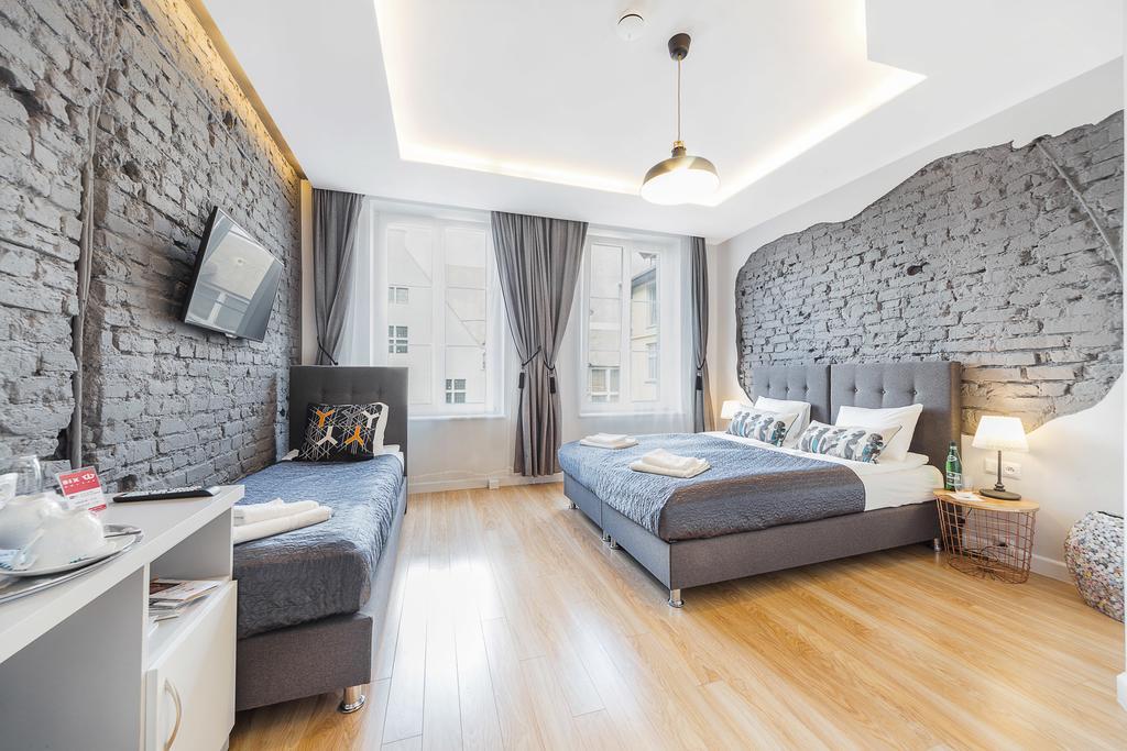 Six Suites, Old Town Гданьск Экстерьер фото