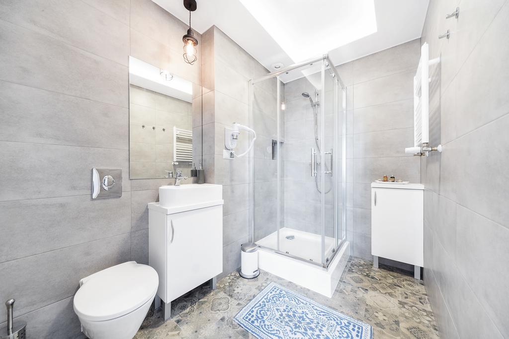 Six Suites, Old Town Гданьск Экстерьер фото